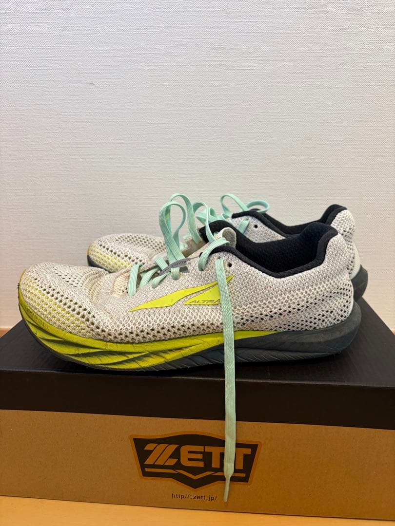 ALTRA エスカランテレーサー2