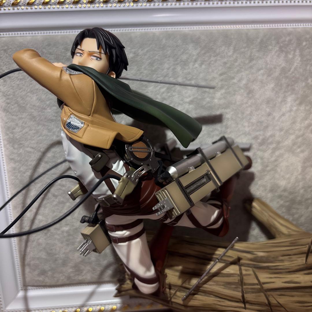 進撃の巨人 リヴァイ フィギュア KOTOBUKIYA リニューアルver.