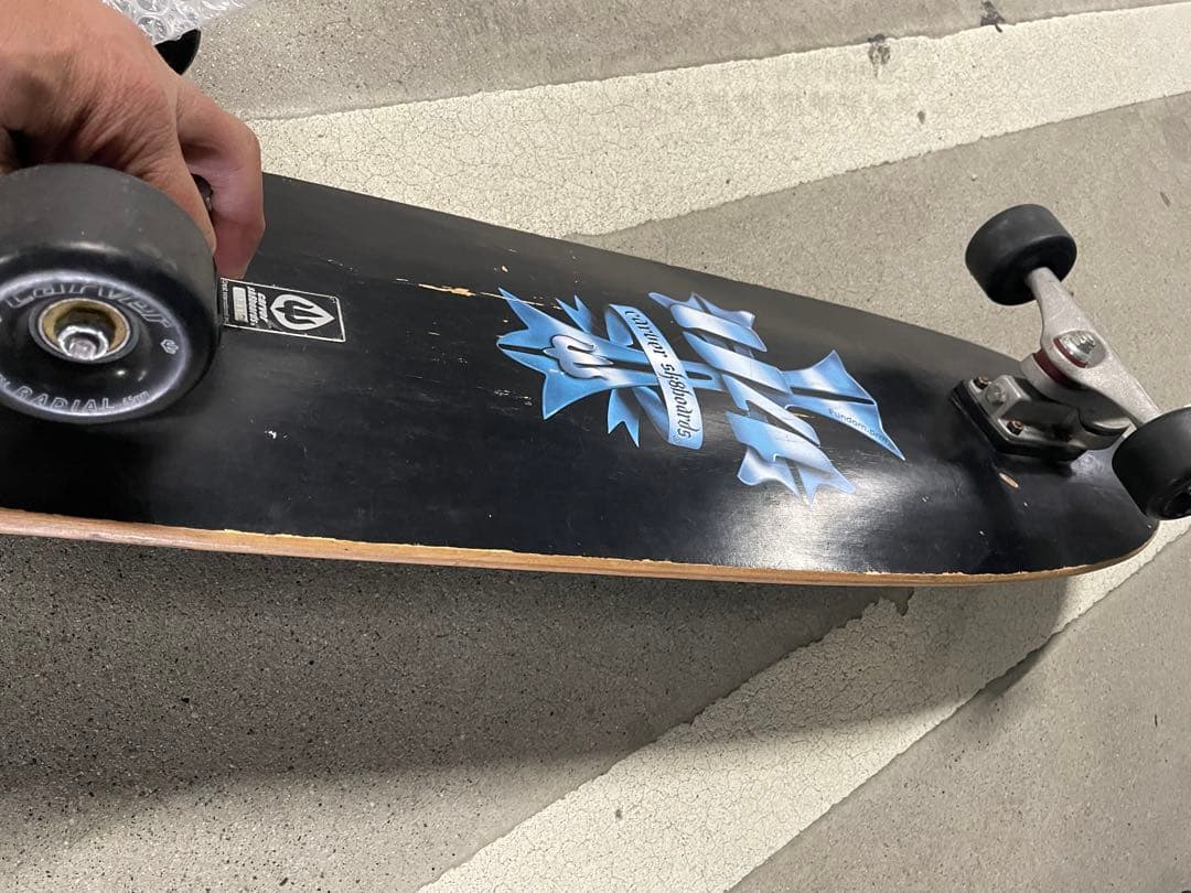カーバー　スケートボード　サーフィン　carver U4