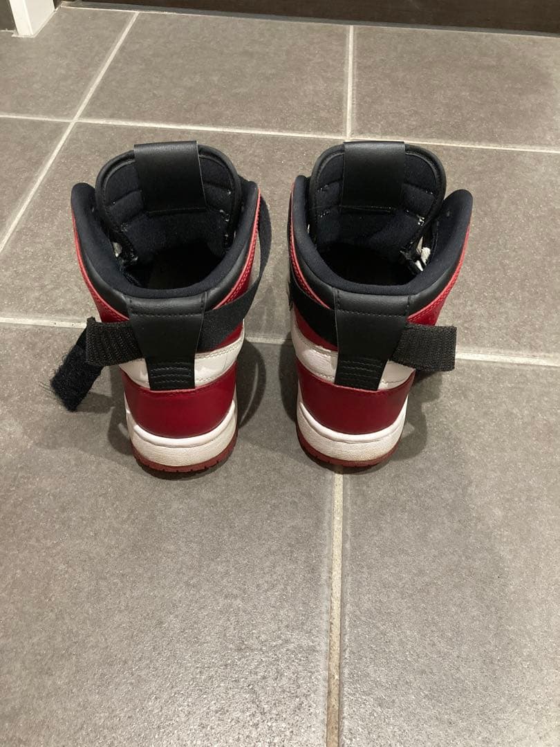 NIKEナイキのバッシュ23.5cm‼️