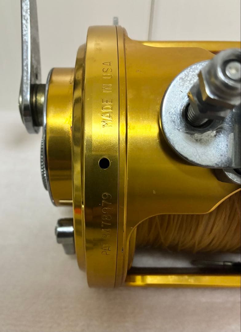 PENN ペンインターナショナルII 80TW リール