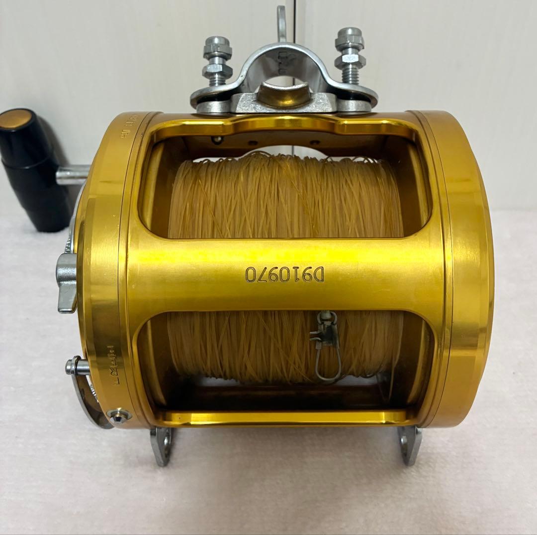 PENN ペンインターナショナルII 80TW リール