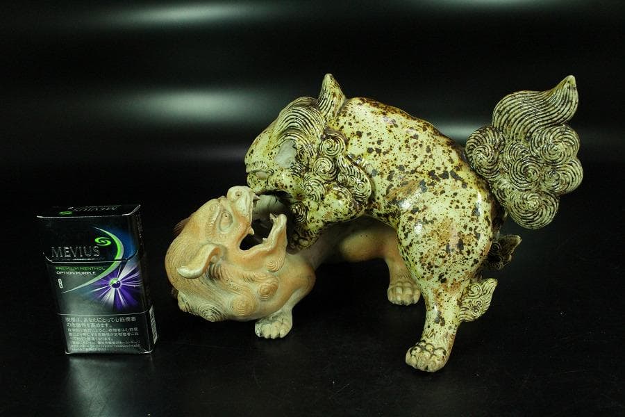 白備前 双獅子 置物 骨董 古美術 在銘(K-YC509)