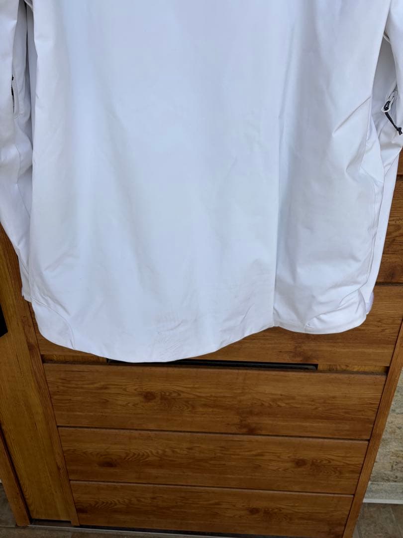 OAKLEY ウェア　Mサイズ　中古