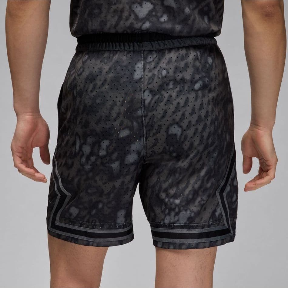 ジョーダン ナイキ バスケ 上下 ノースリーブシャツ ショートパンツ 新品 L
