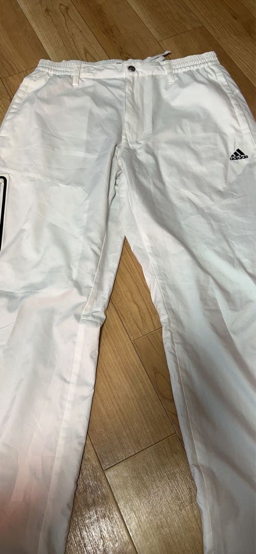 adidas ホワイト ウィンドブレーカー 値下げしました！‼️