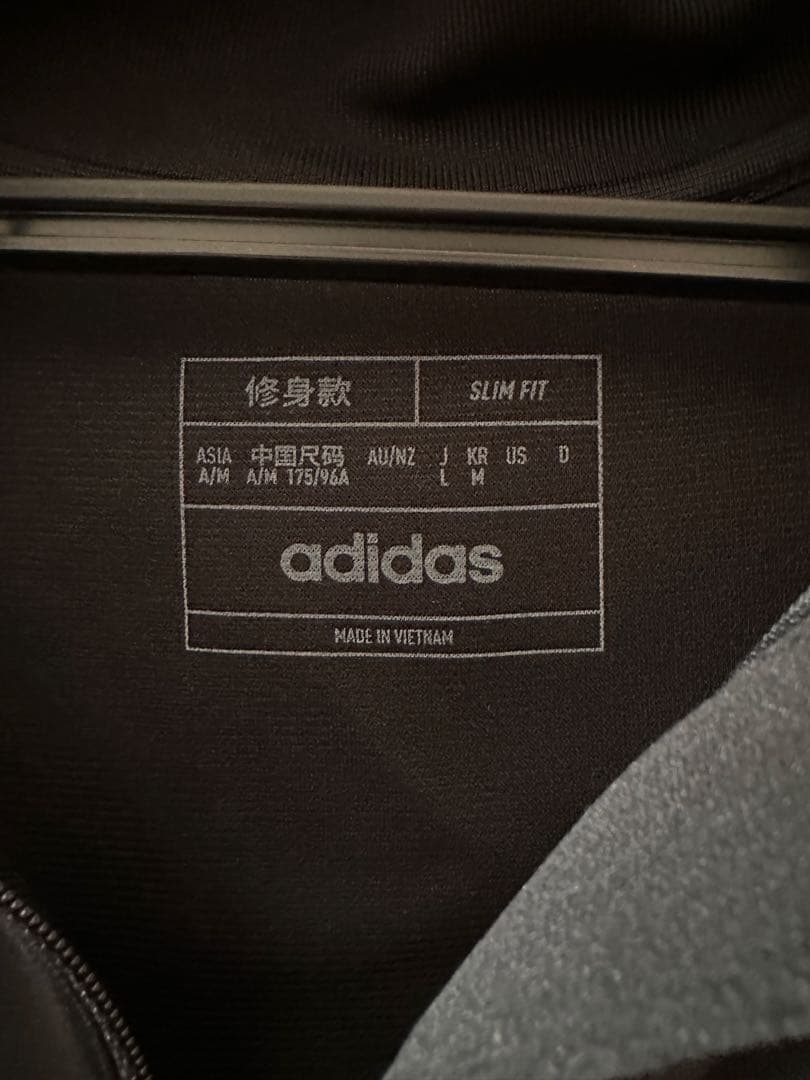 美品 アーセナル adidas トレーニングジャージ Lサイズ