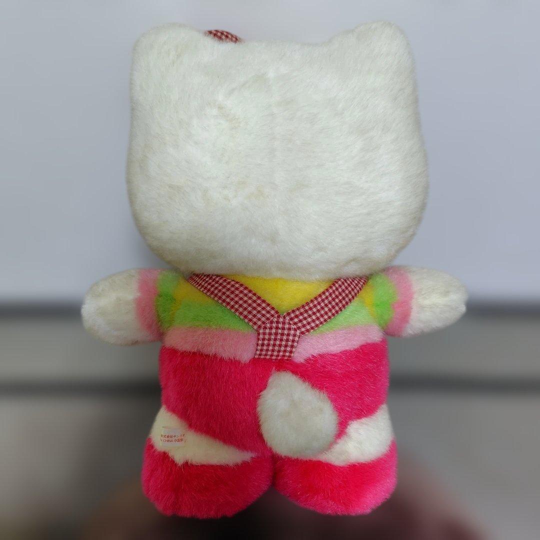 ハローキティ レトロふわふわぬいぐるみ