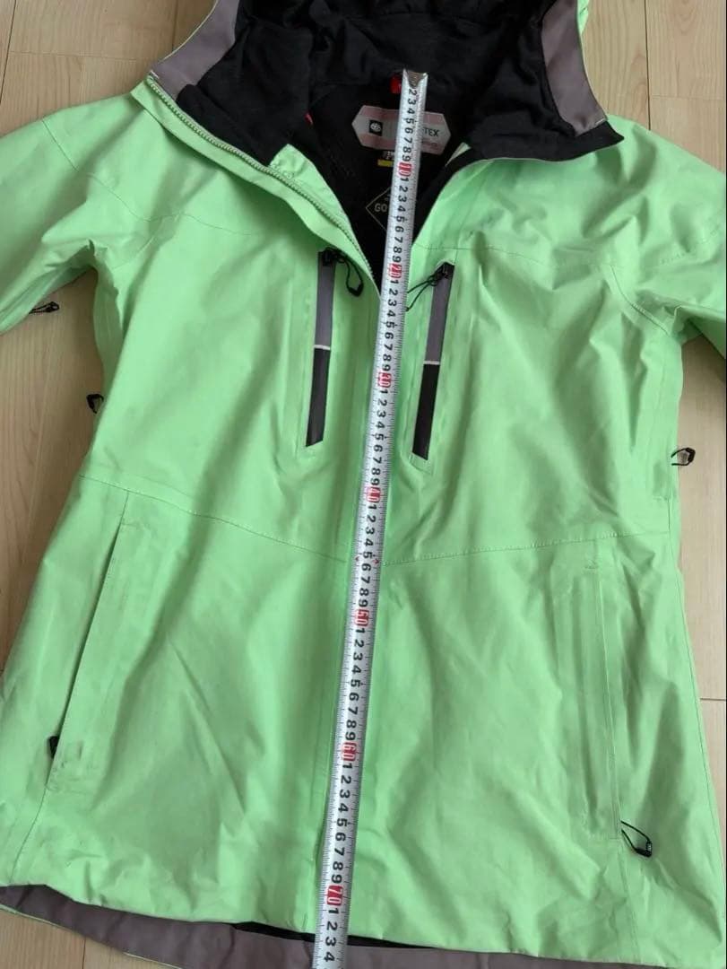【上下セット】686GORE-TEX スノーボードウェア Mサイズ　セットアップ