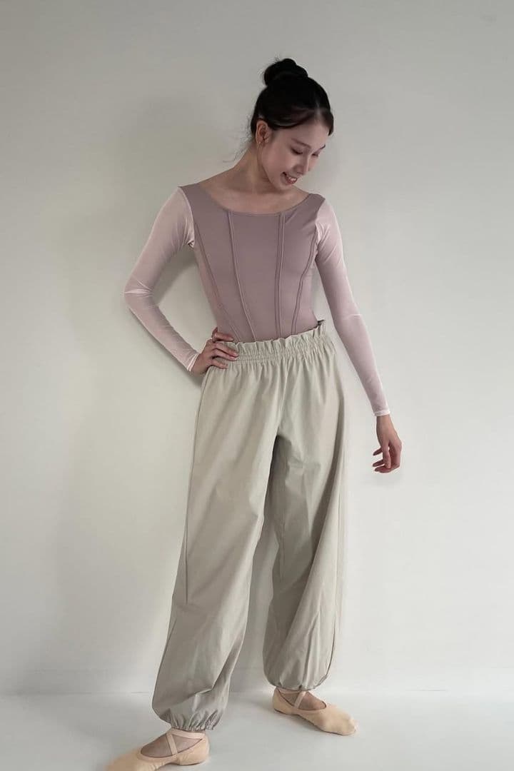 Retune.warm up pants gray　スティナ stina