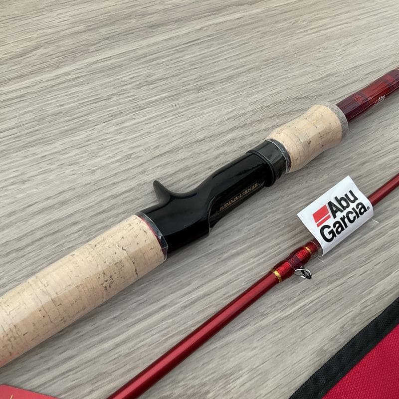 アブガルシア　ナマズハンター 2025限定カラー　NAHC-662M-Red