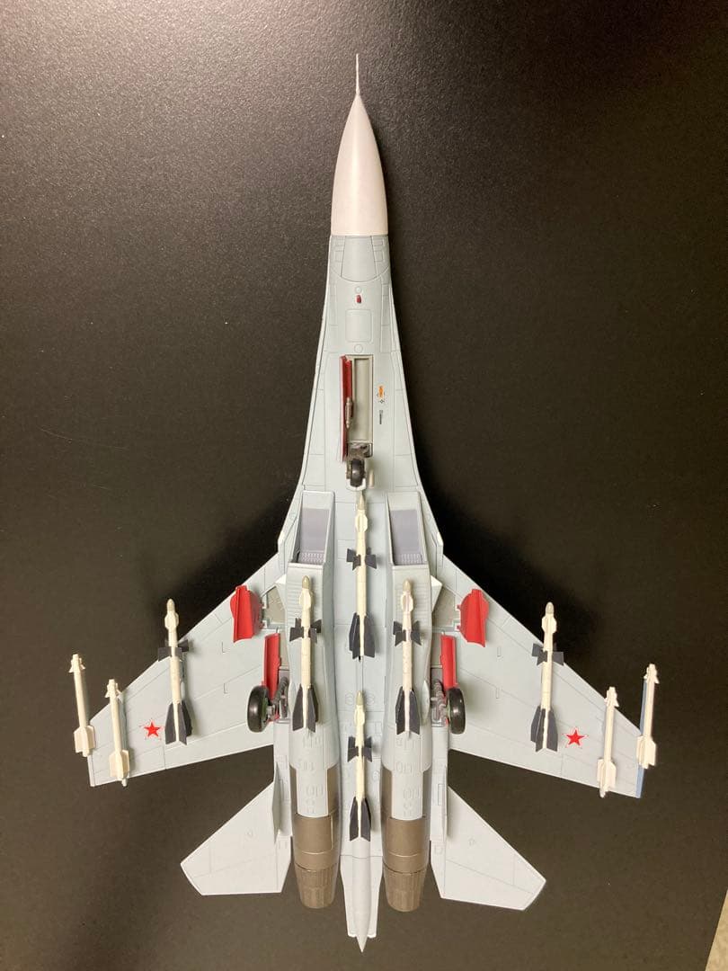 ホビーマスター　HA6003 SU-27 箱ナシ、欠品パーツアリ