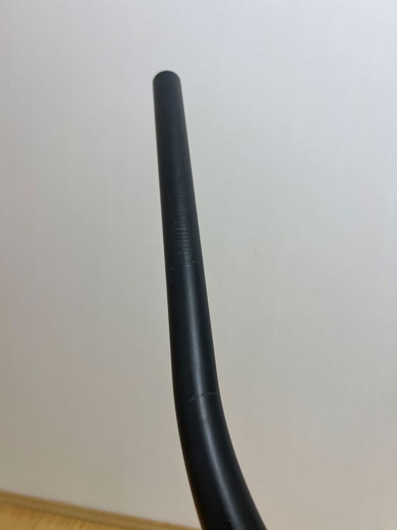 OneUp Components カーボンハンドルバー
