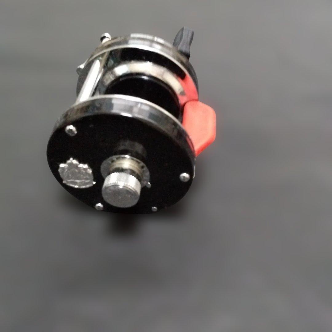 アブガルシアガルシア５6００C 赤ベロ希少品で