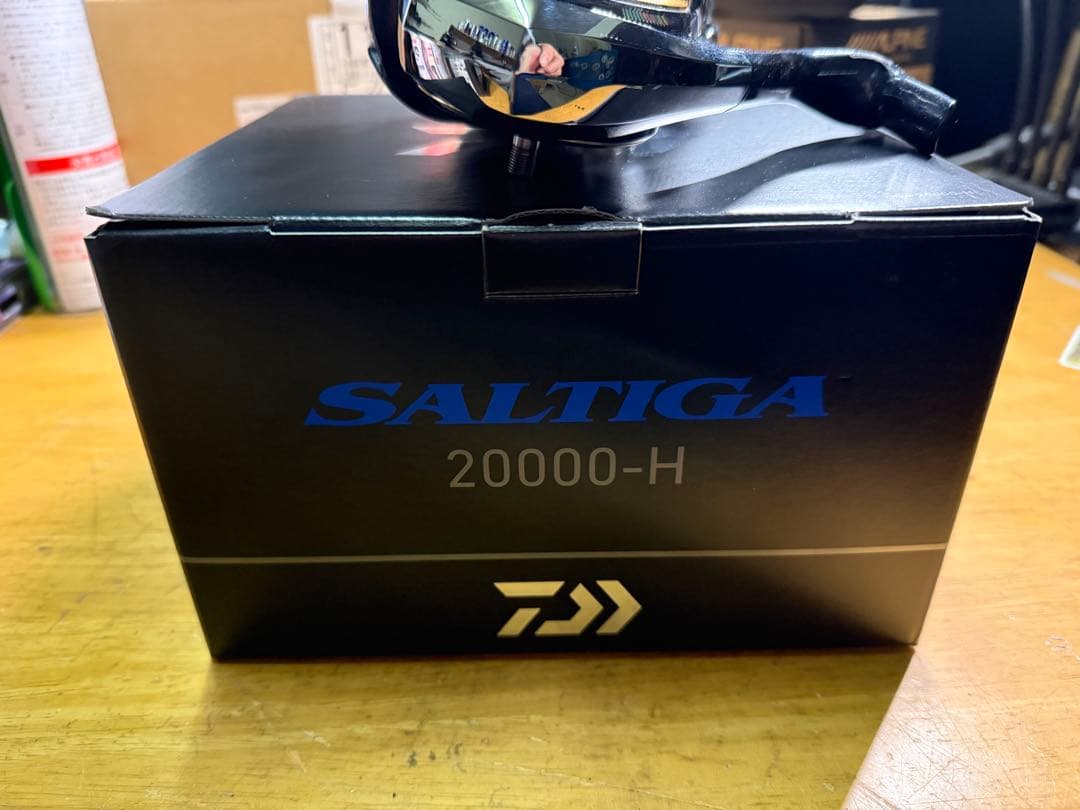 DAIWA SALTIGA 20000-H スピニングリール