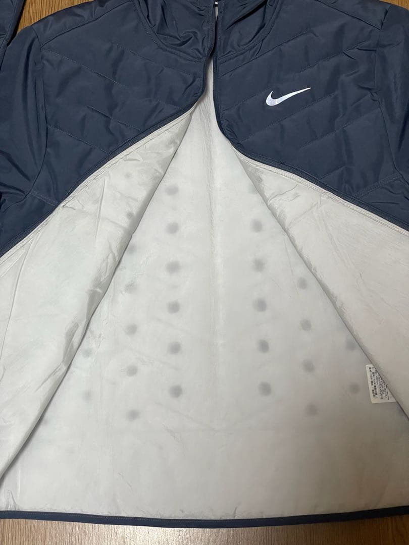 Nike ナイキ　ランニングウェア・ランニングジャケット　メンズ Lネイビー