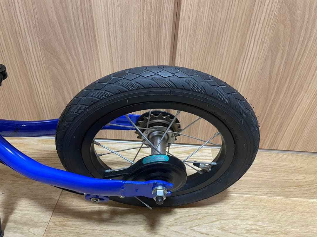 へんしんバイク　12インチ　　ブルー　スタンド付き　付属品セット
