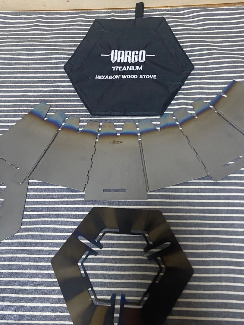 VARGO Titanium Hexagon WoodStove+五徳2点セット