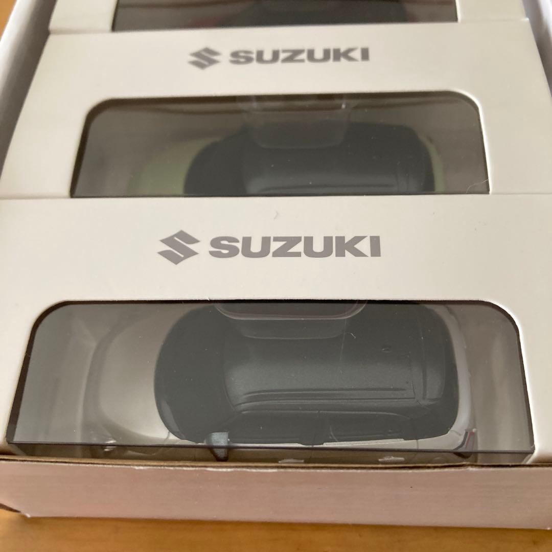 スズキスイフトSWIFT ミニカーセット 4台【非売品】