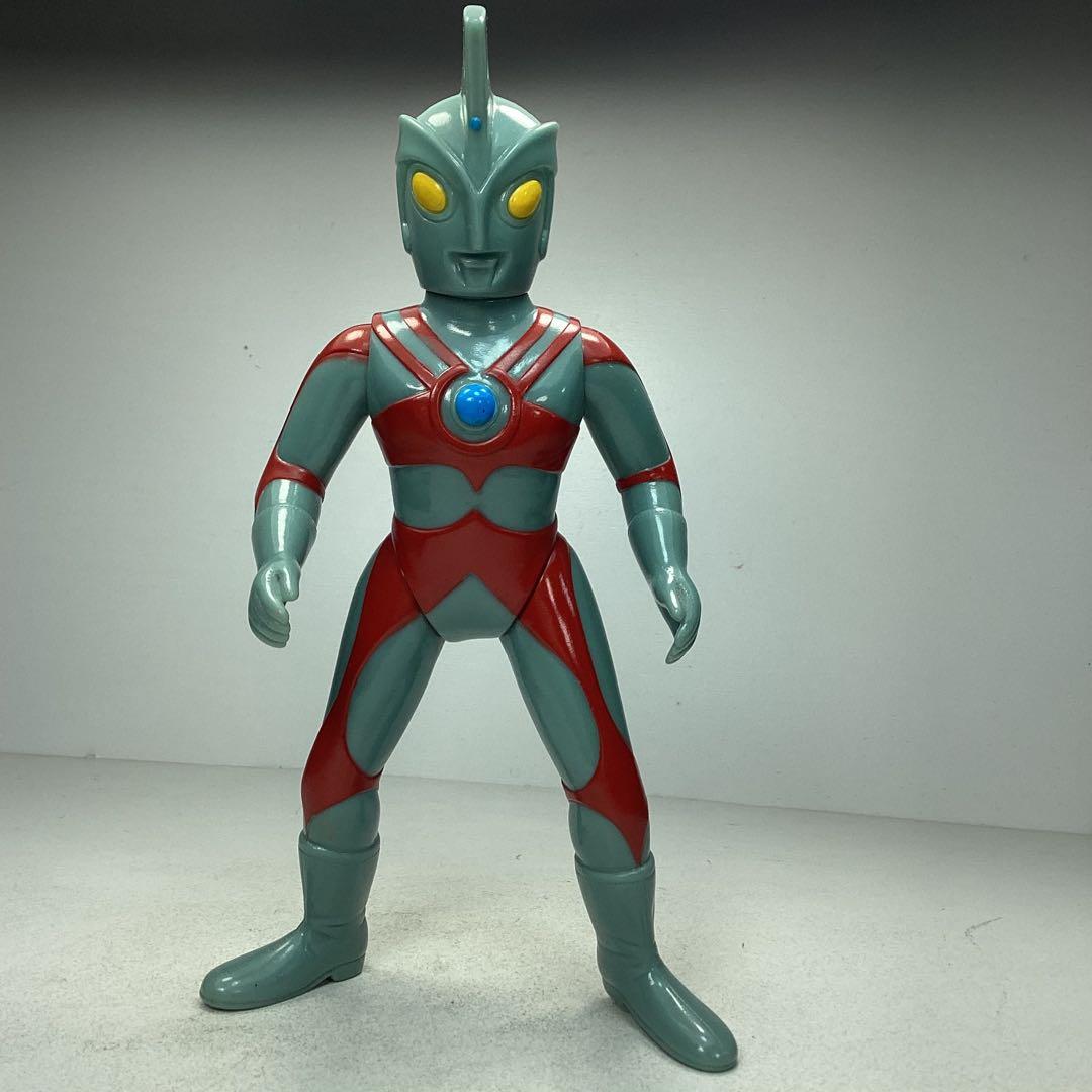 ブルマァク復刻 ウルトラマンエース レトロカラー ソフビ
