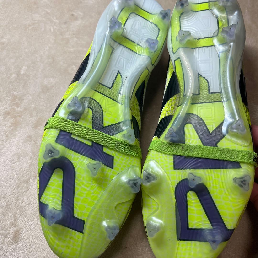 adidas Predator 27.5 エリート