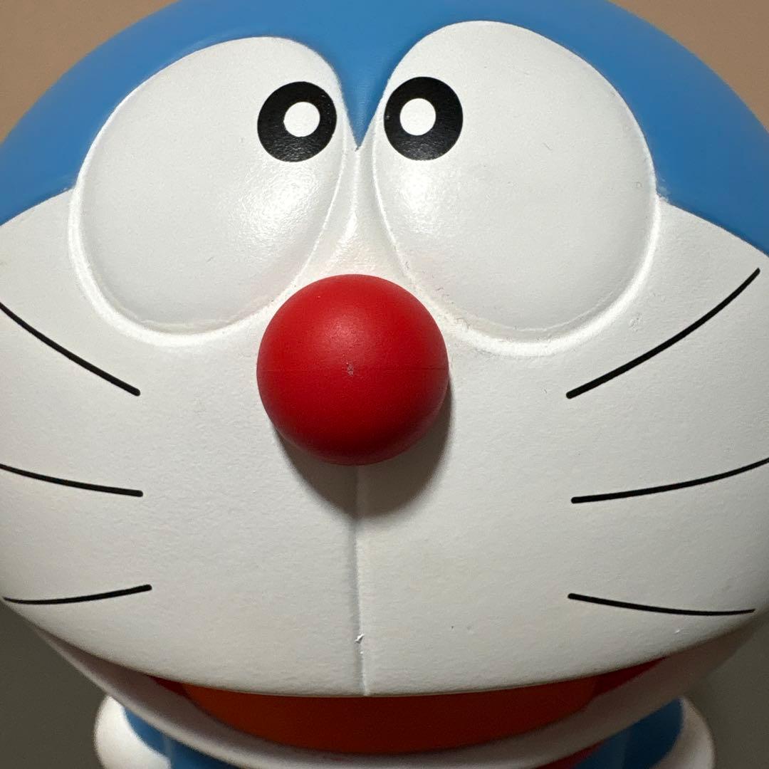 郵便局限定品 2020年 代用シールでポストになった ドラえもん 貯金箱
