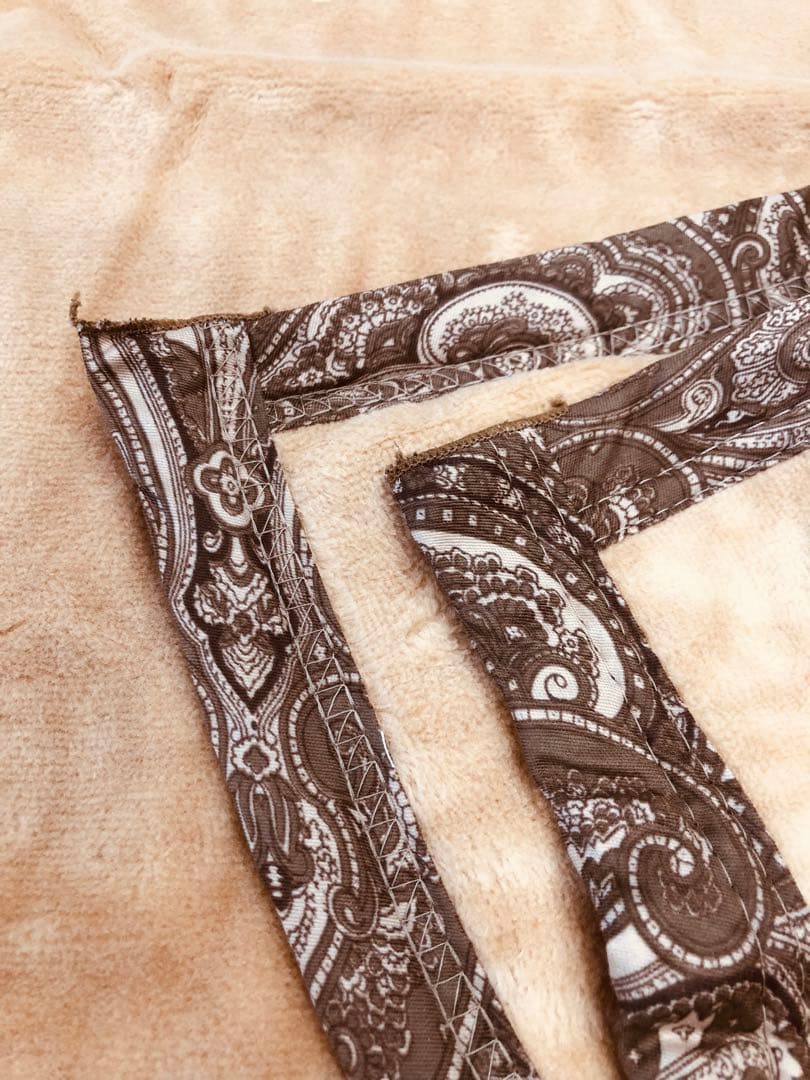 YSL イヴサンローラン パフケット 最高級綿毛布 寝具 泰道 訳あり未使用