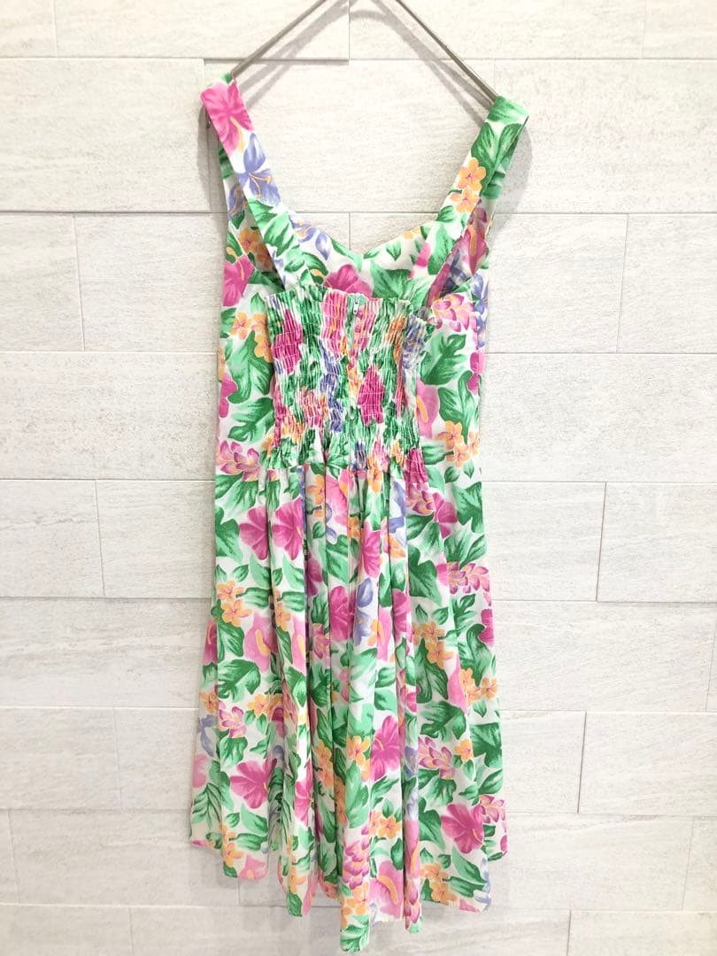 Hawaiiハワイ　ハワイムームー　セミロングドレス 膝丈　Hawaii製品