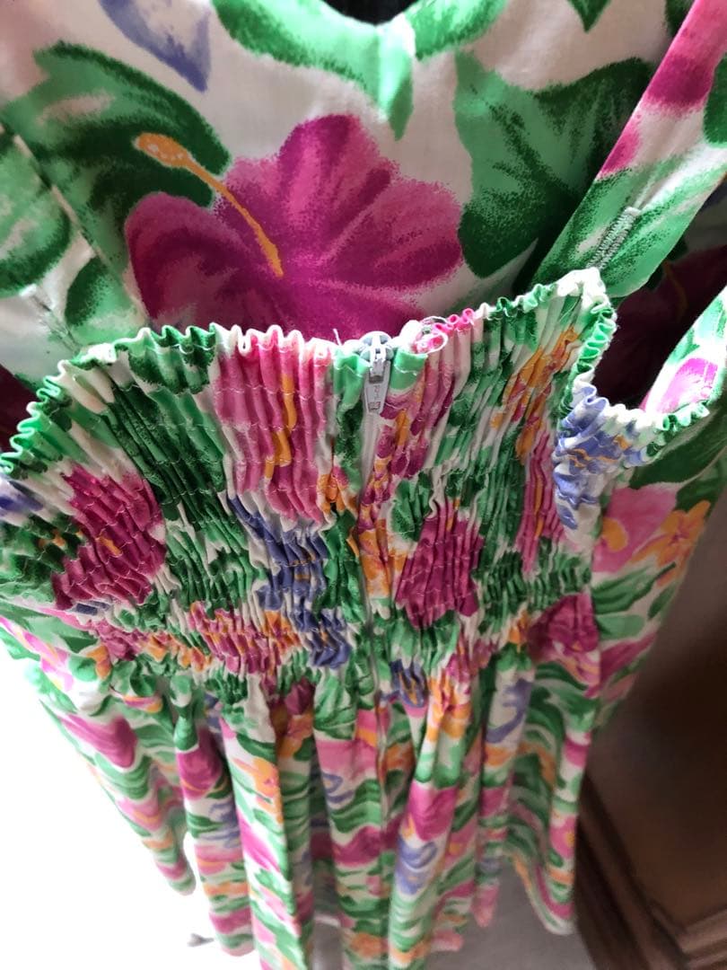 Hawaiiハワイ　ハワイムームー　セミロングドレス 膝丈　Hawaii製品