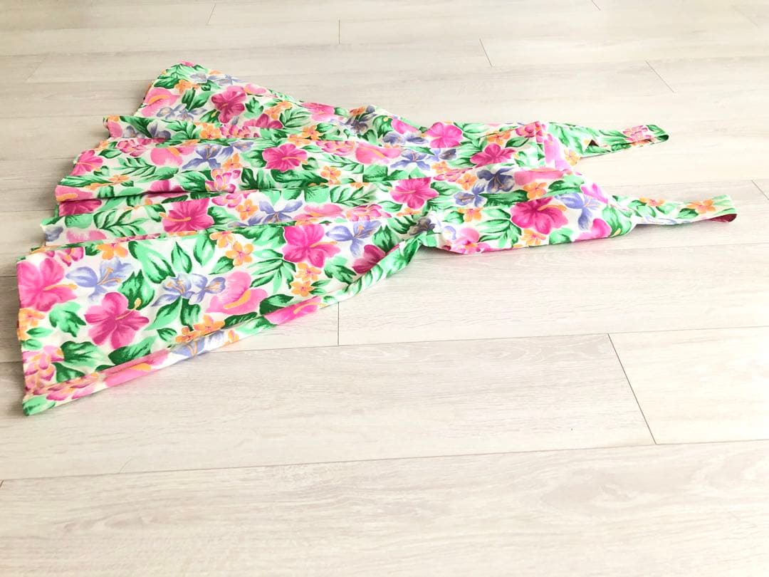 Hawaiiハワイ　ハワイムームー　セミロングドレス 膝丈　Hawaii製品