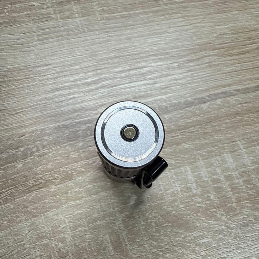 Olight Baton4 チタン Ti Premium 懐中電灯