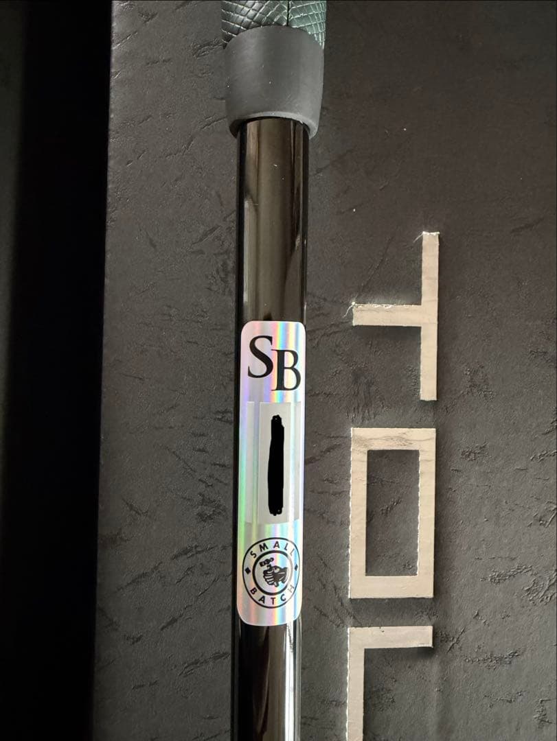 スモールバッジ　トゥーロン　Carbonette パター　メドウクラブ