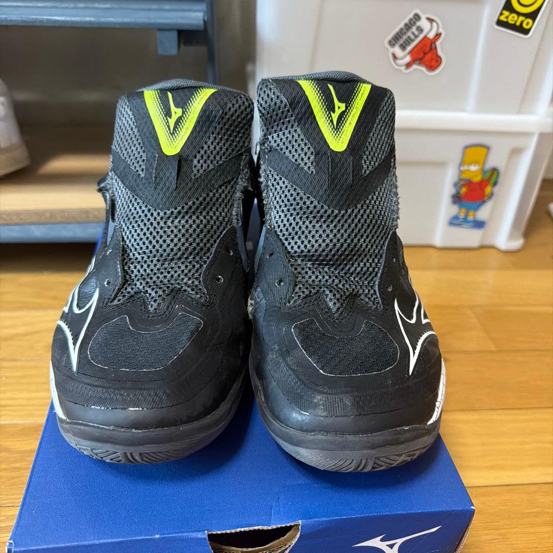 Mizuno バドミントンシューズ ブラック/イエロー　27㎝