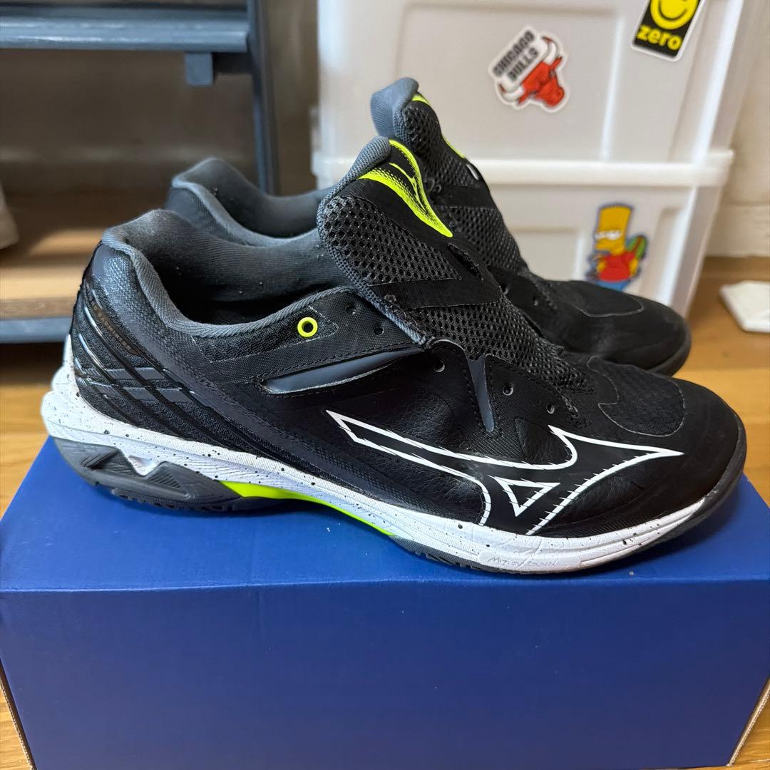 Mizuno バドミントンシューズ ブラック/イエロー　27㎝