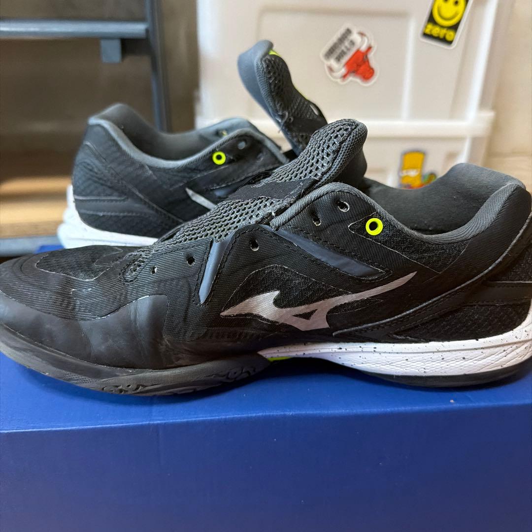 Mizuno バドミントンシューズ ブラック/イエロー　27㎝