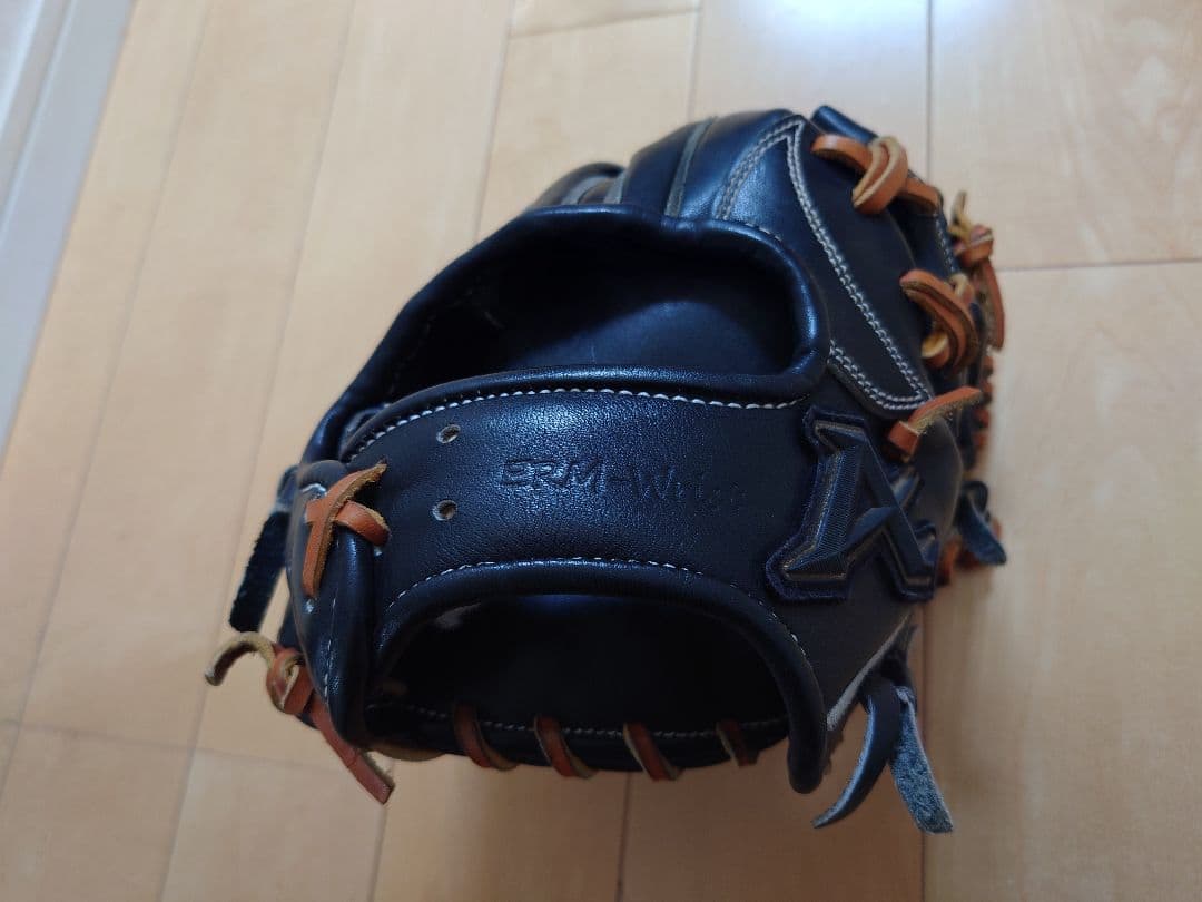 アトムズ　 硬式用グローブ　大人用　内野手用