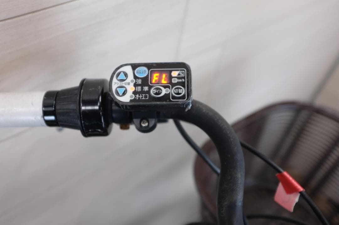 BS　Bikke　20インチ　3段　8.1Ah(4点灯）充電器あり