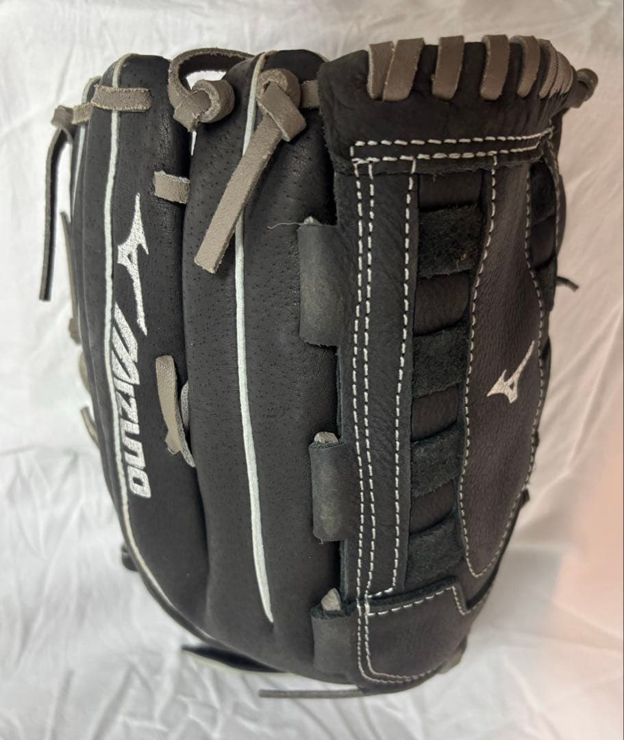 ミズノ Mizuno ソフトボール外野手用グローブ 海外モデル
