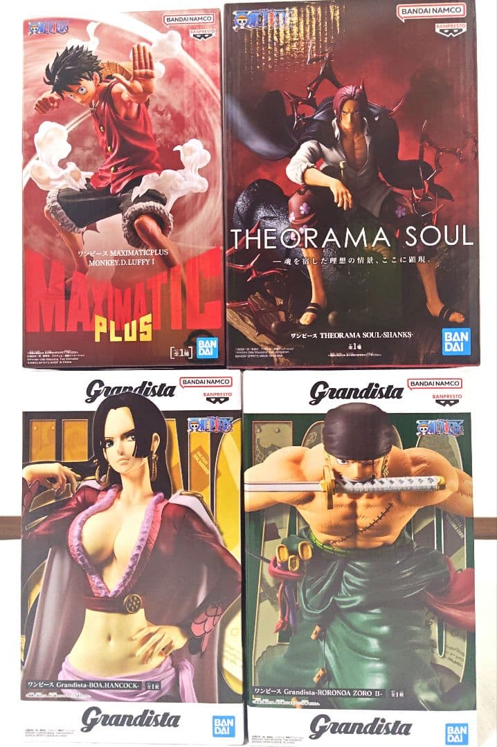 【新品】ワンピース フィギュア ルフィ ゾロ ハンコック、シャンクス 4体セット