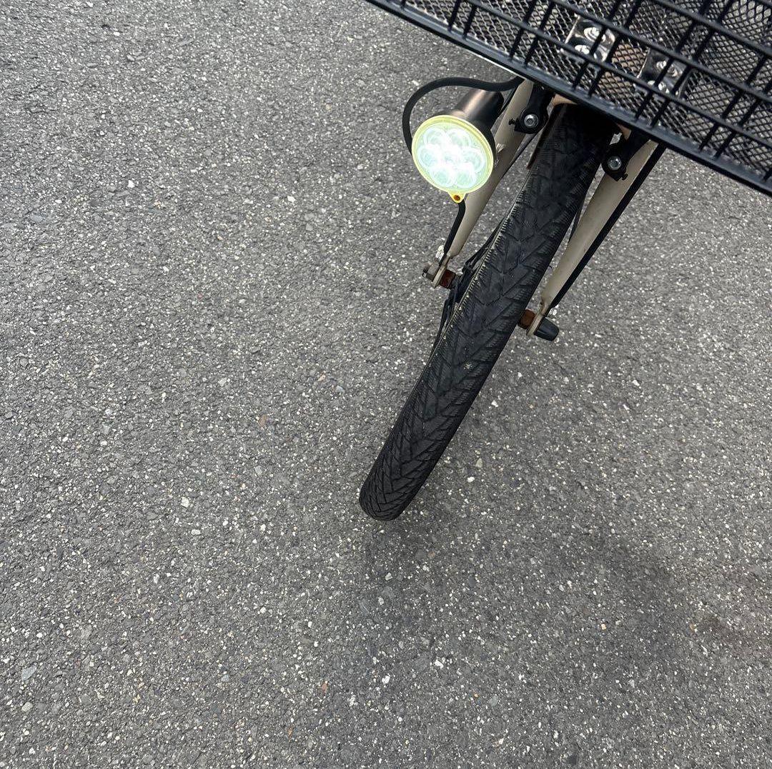 Air bike 電動アシスト自転車 ベージュ