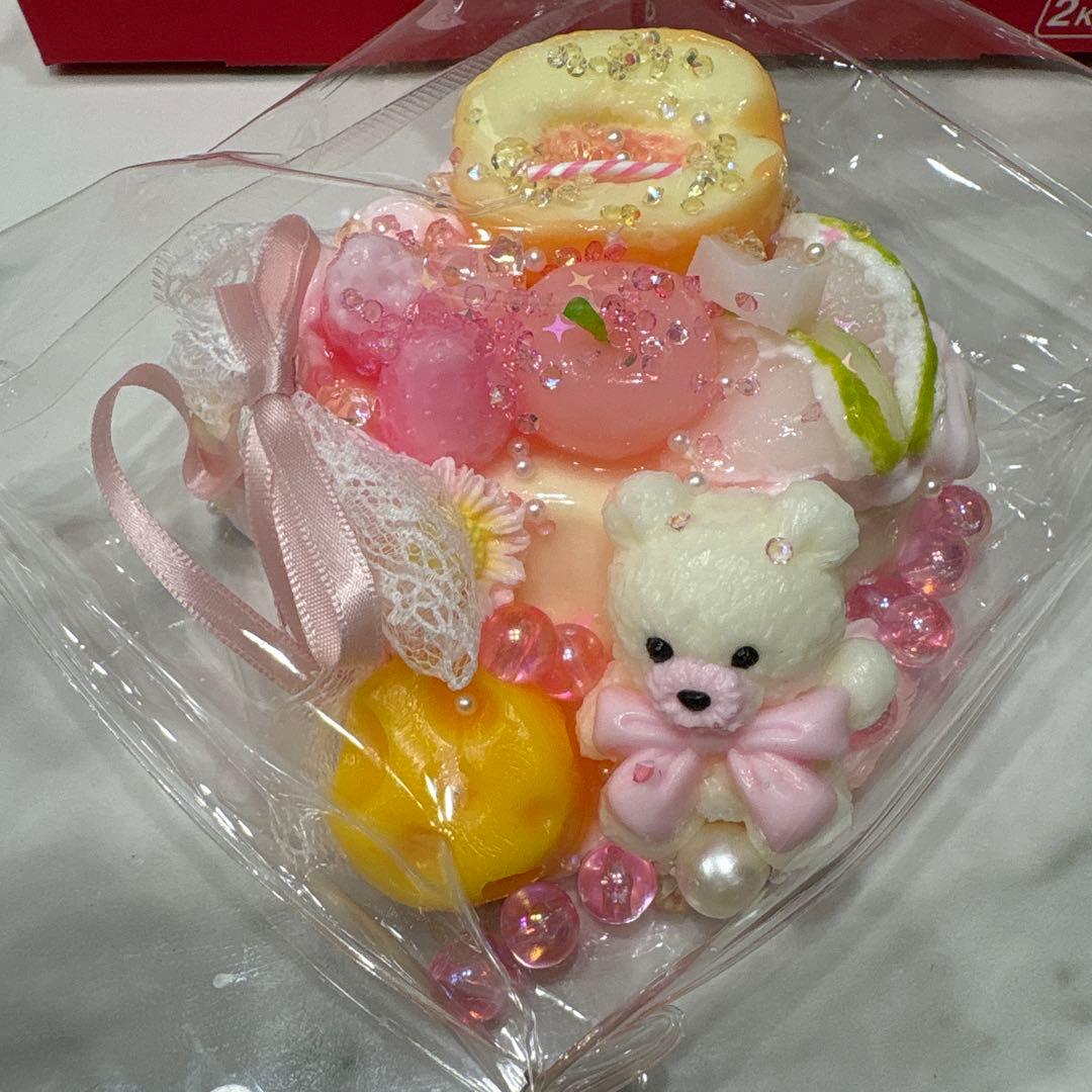 新作 キラキラ先生 スクイーズ ケーキ