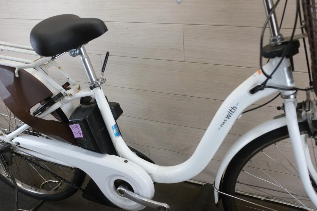電動自転車ヤマハPAS　With 26インチ　3段　12.8Ah充電器あり