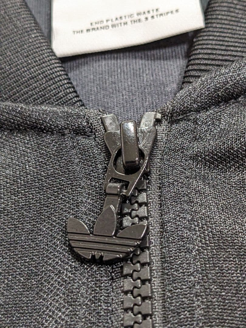 adidas ジャージ 黒 HC1930 ハイシャイン トラックジャケット