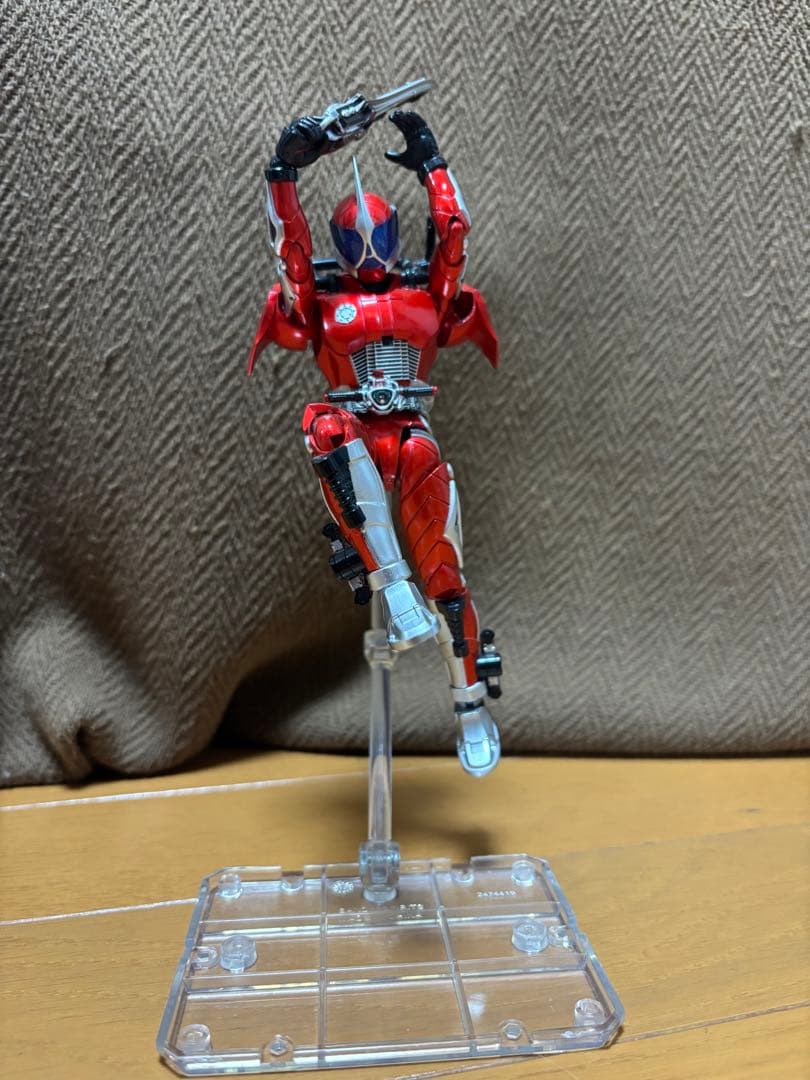 S.H.Figuarts 真骨頂 仮面ライダーアクセル