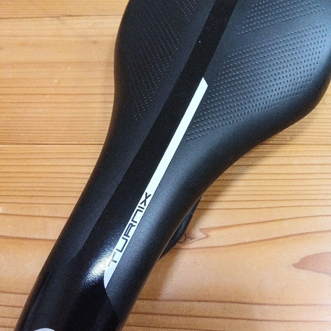 SHIMANO PRO（シマノプロ）TURNIX ブラックサドル　132mm