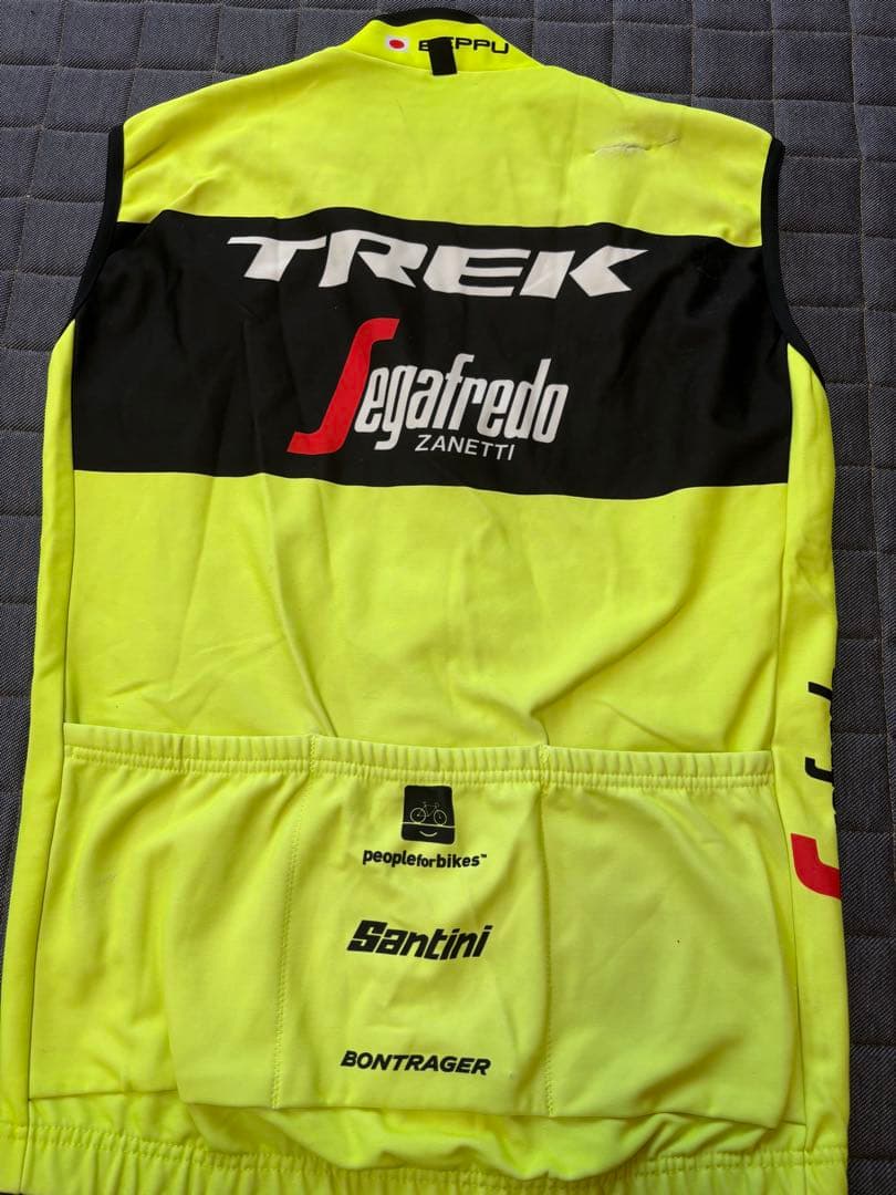 選手支給品Trek Segafredoサーマルベスト 別府史之選手支給品！