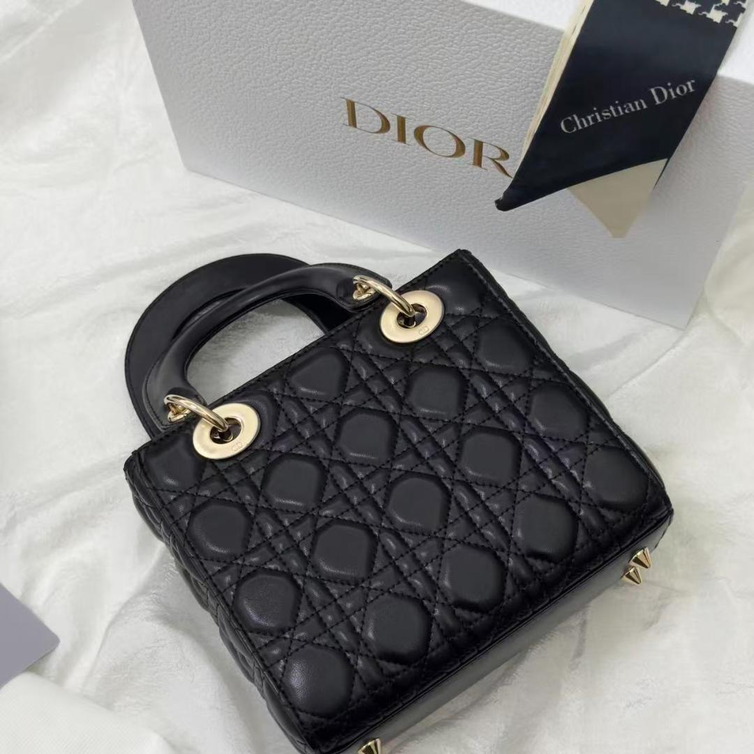 ラムスキン ショルダー CHRISTIAN DIOR 24時間以内発送