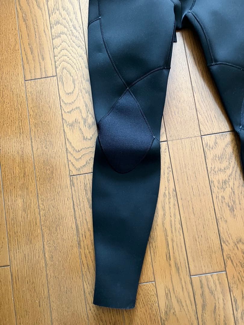 「美品」クイックシルバー　ウェットスーツ　RN114199 Lサイズ
