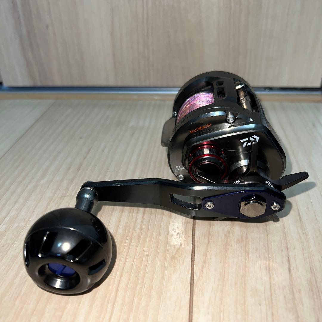 SALTIGA BJ 200SH ベイトリール　ダイワ