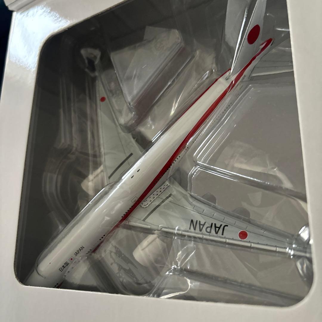 ★未使用★ 1/400 次期政府専用機モデル B777-300ER